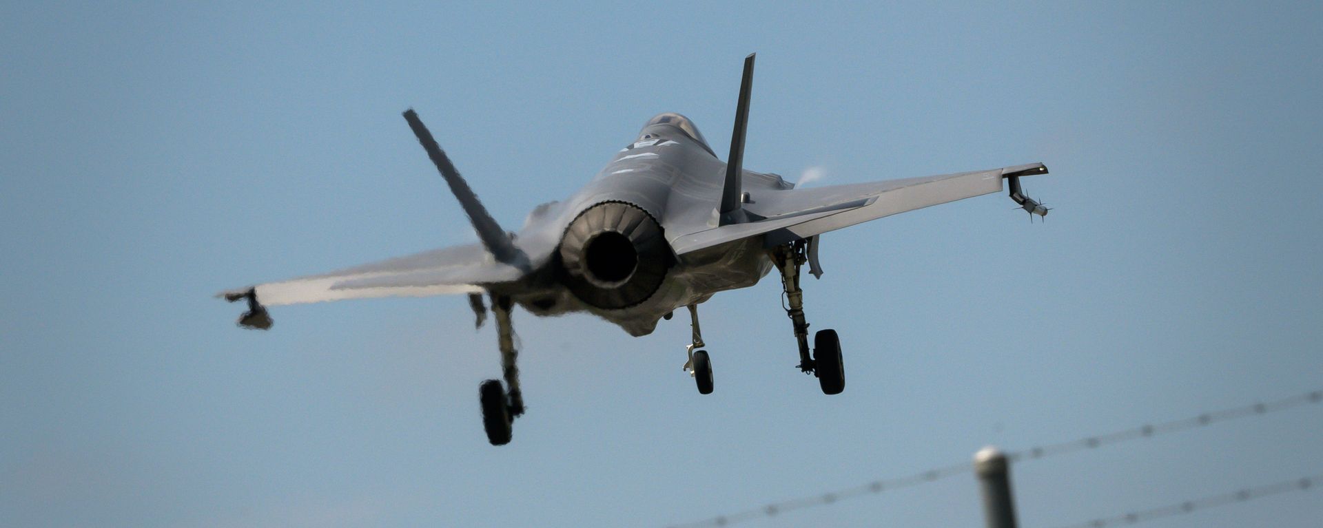 Истребитель F-35, фото из архива - Sputnik Азербайджан, 1920, 29.09.2021