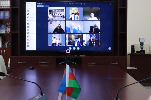 Проблемы проживающих в России азербайджанцев в период пандемии обсудили онлайн - Sputnik Азербайджан