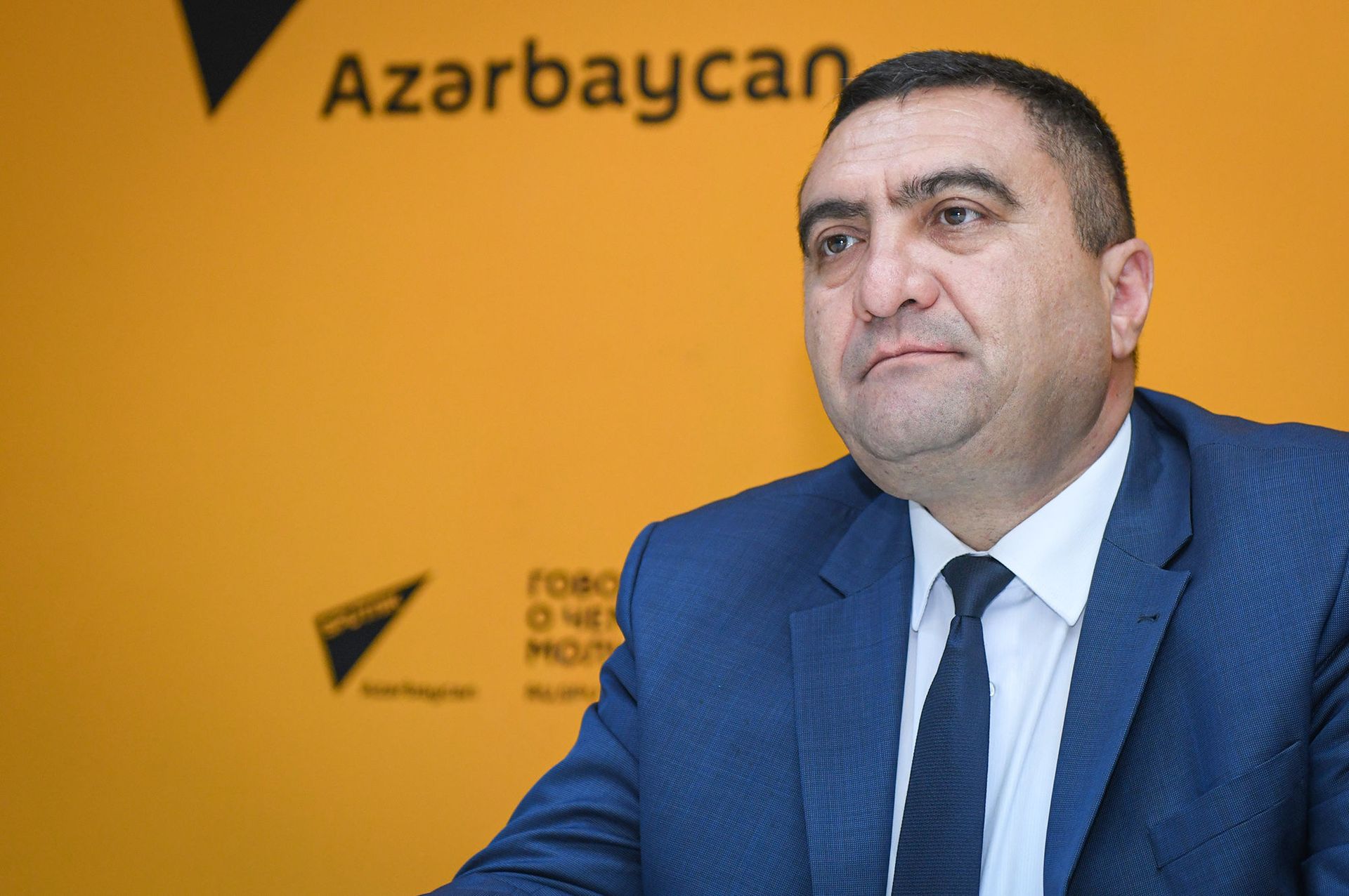Deputat Müşfiq Məmmədli - Sputnik Азербайджан, 1920, 30.04.2024