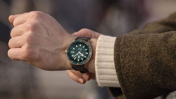 Rado представил новинки из коллекций Captain Cook, True и HyperChrome - Sputnik Азербайджан