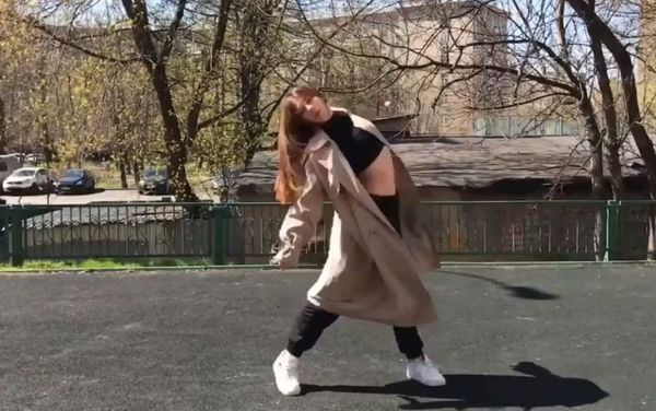 Церемония награждения и гала-концерт международного фольклорного, классического и современного фестиваля искусств Üç alov (Три огня) в онлайн-формате Церемония награждения и гала-концерт международного фольклорного, классического и современного фестиваля искусств Üç alov (Три огня) в онлайн-формате - Sputnik Азербайджан