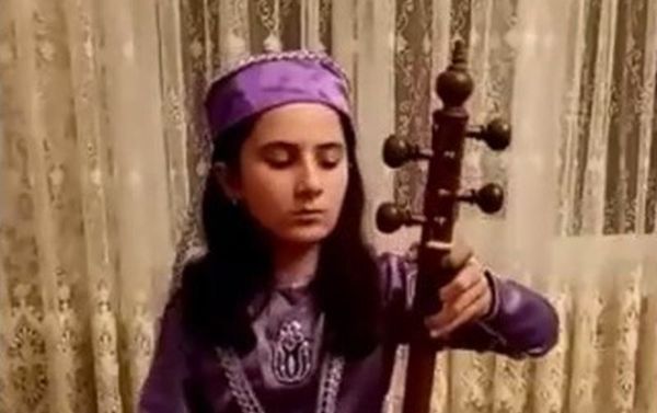 Церемония награждения и гала-концерт международного фольклорного, классического и современного фестиваля искусств Üç alov (Три огня) в онлайн-формате Церемония награждения и гала-концерт международного фольклорного, классического и современного фестиваля искусств Üç alov (Три огня) в онлайн-формате - Sputnik Азербайджан