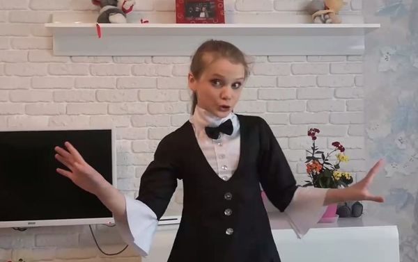 Церемония награждения и гала-концерт международного фольклорного, классического и современного фестиваля искусств Üç alov (Три огня) в онлайн-формате Церемония награждения и гала-концерт международного фольклорного, классического и современного фестиваля искусств Üç alov (Три огня) в онлайн-формате - Sputnik Азербайджан