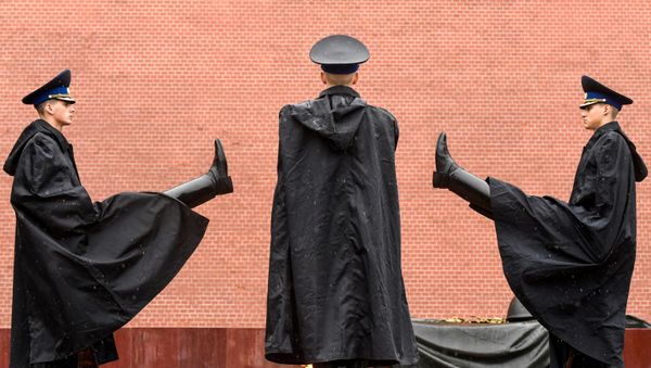 Памятник неизвестному солдату в Москве - Sputnik Азербайджан