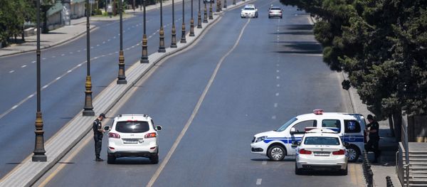 Bakıda polis postu - Sputnik Азербайджан