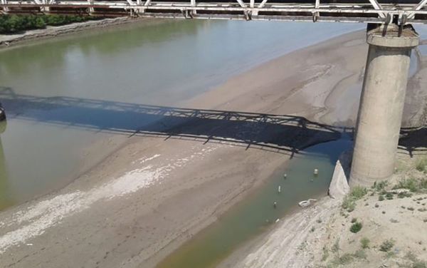 Снижение уровня воды в низовьях Куры - Sputnik Азербайджан