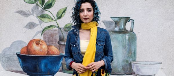 Работа иранского фотографа Shiva Khademi Поклонницы цвета, вошедшая в шорт-лист конкурса имени Андрея Стенина в категории «Портрет. Герой нашего времени. Серия фотографий» - Sputnik Азербайджан