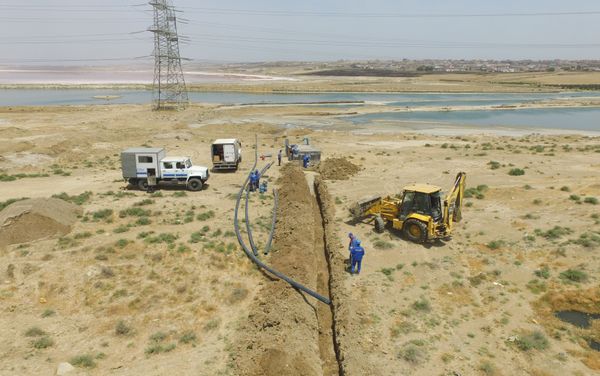 Работы по улучшению водоснабжения жилых массивов Работы по улучшению водоснабжения жилых массивов - Sputnik Азербайджан
