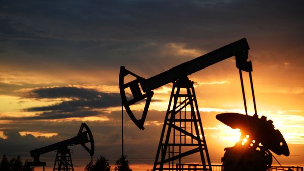 Работа нефтяных станков - качалок - Sputnik Азербайджан