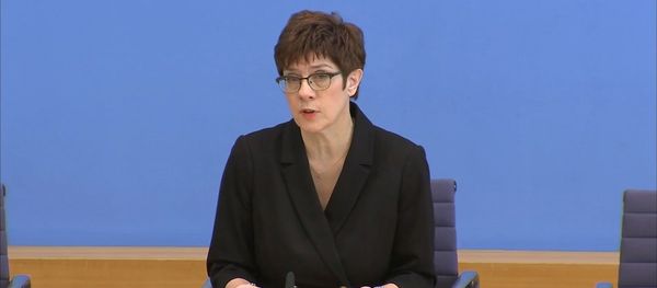 Российская угроза: на что пойдет министр обороны Германии ради собственных целей - Sputnik Азербайджан