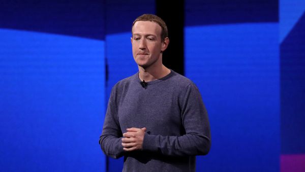 Facebook потерял более $7 млрд из-за отказа брендов от рекламы - Sputnik Азербайджан