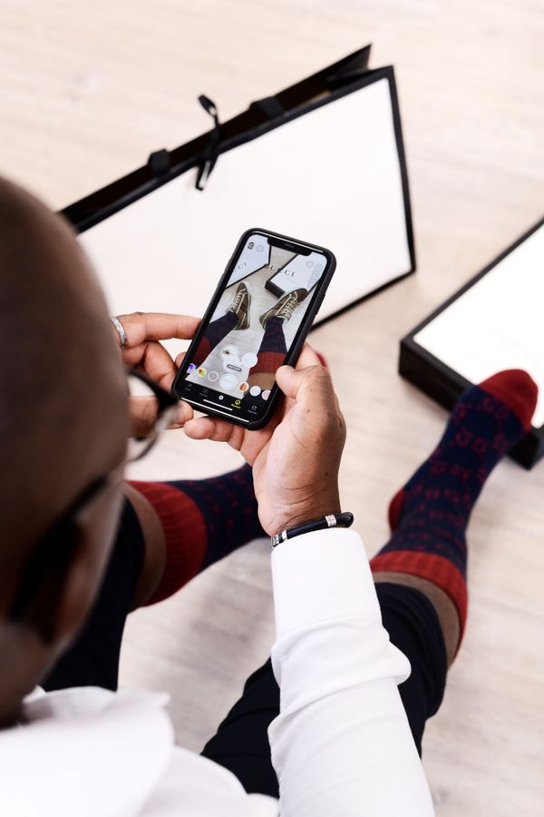 Gucci и Snapchat представили функцию виртуальной примерки обуви     - Sputnik Азербайджан