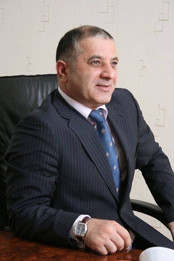 Бывший глава Zaminbank присвоил 16 миллионов манатов - Sputnik Азербайджан