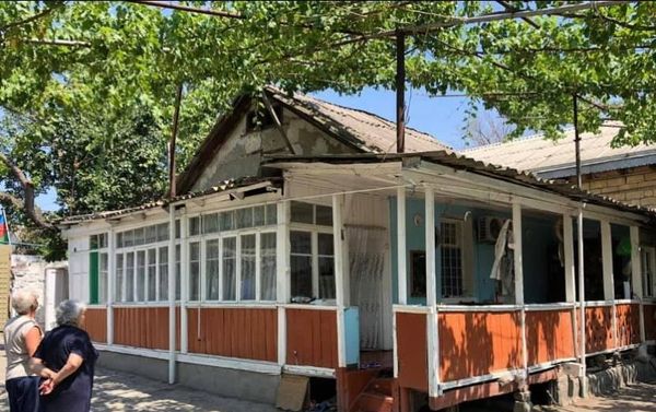 Дом членов семей прапорщиков Адиля Адильзаде и Теймура Гасымова, ставших шехидами в Апрельских боях 2016 года - Sputnik Азербайджан